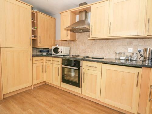 1 Baytree Cottage