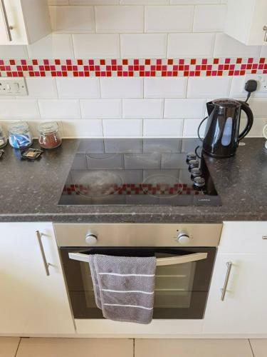 Apartamento Convenient Sleeps 8 2 Bed Ground Parking