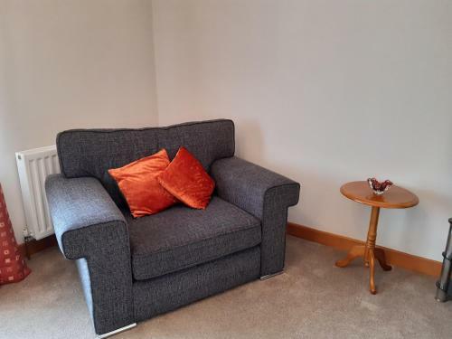 Leafield Holiday Home
