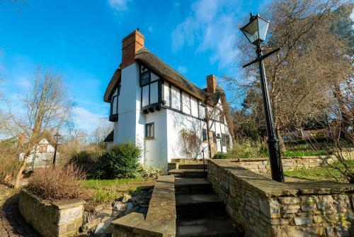 Brookside Cottage, Shottery