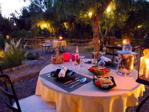 Bed & Breakfast Les Jardins De Skoura