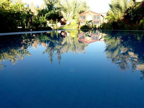 Bed & Breakfast Authentik Skoura Bassatines