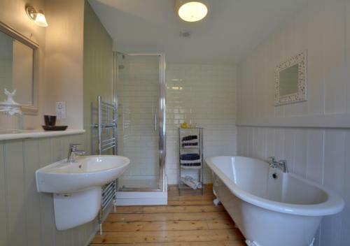 Weald View Cottage