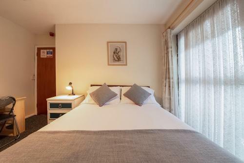 Hotel Oyo Honeycroft Lodge