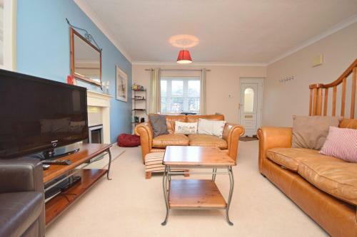 2 Walled Garden Cottages, West Wittering