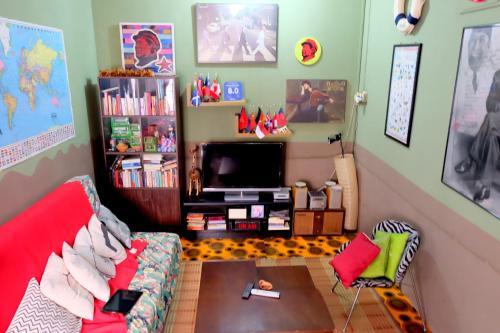 Hostal My Place Guest House