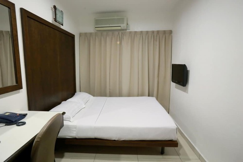 Hotel Crystal Lodge