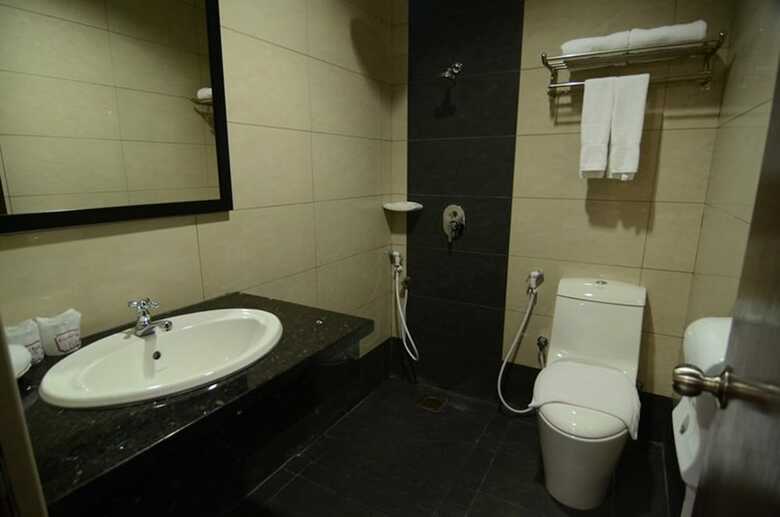 Hotel Crystal Lodge