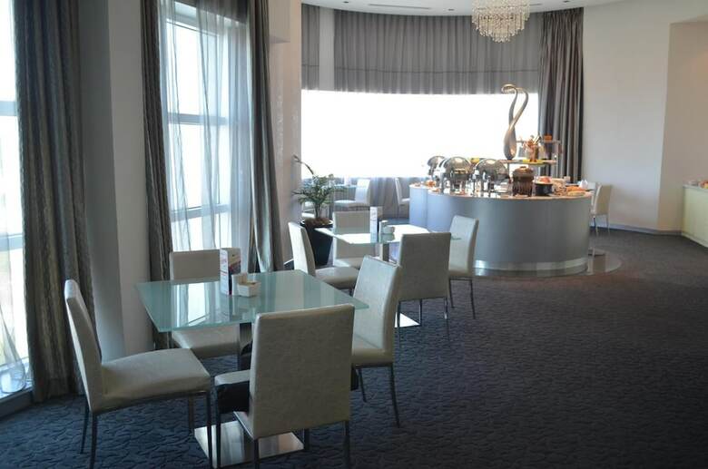 Premiere Hotel