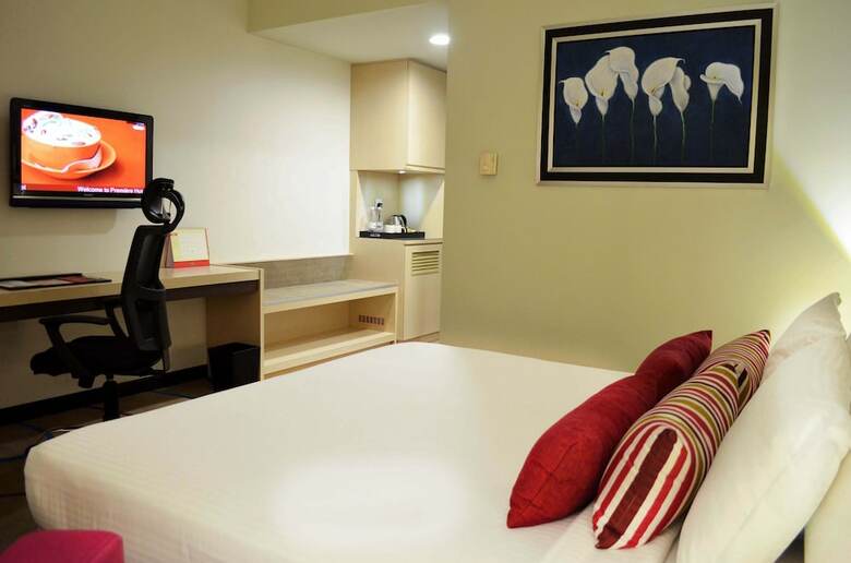 Premiere Hotel