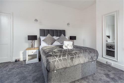 Quirky And Stylish 3 Bed In Worcester