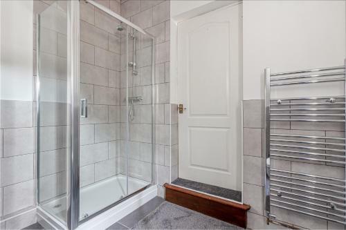 Quirky And Stylish 3 Bed In Worcester