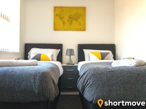 Apartamento Shortmove - Modern Studios, Wifi, Smart Tvs, Parking
