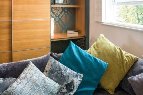 Cliffords View Luxury Apartment