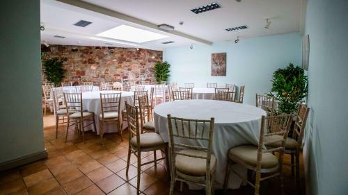 The Wyndham Hotel & Restaurant