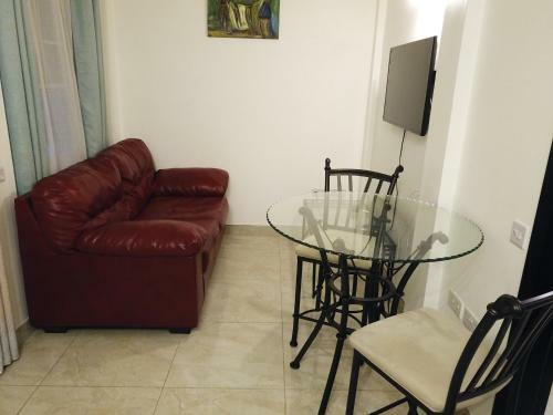 Blue Star Apartments & Hotel