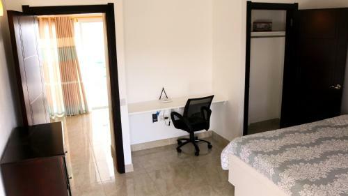 Blue Star Apartments & Hotel