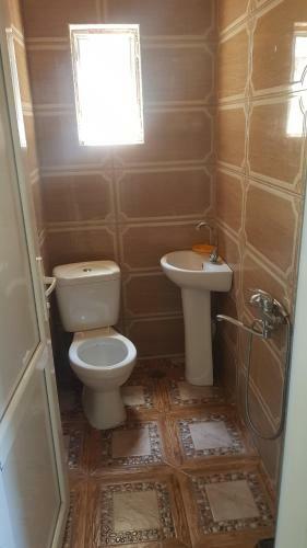 Hostal Eizy's Home (M.kostavas #15)