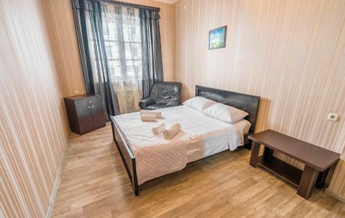 Three Bedroom Apartment Old Tbilisi