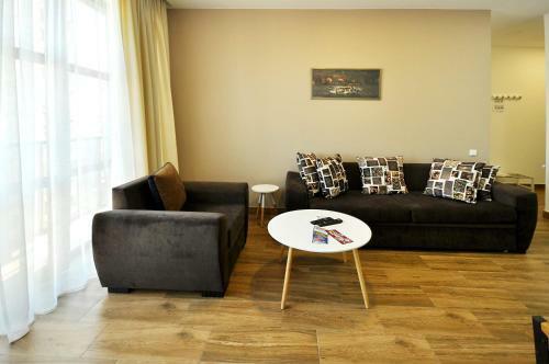 Bfg Suites Apartments