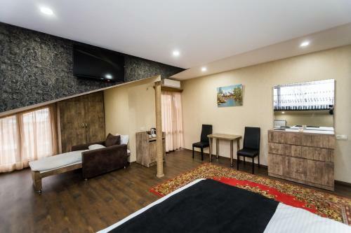 Amir Hotel