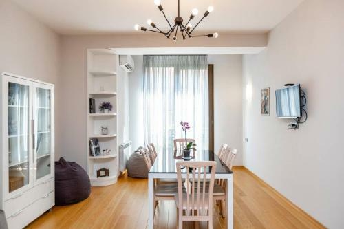 Apartamento Wehost Spacious Place Near Rustaveli