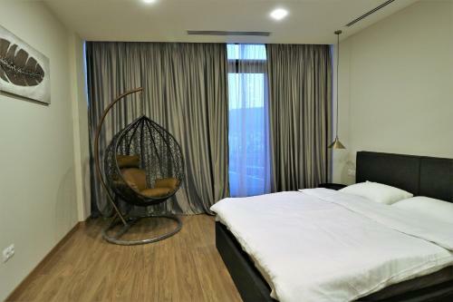 Luxury Apartment In King David Residence