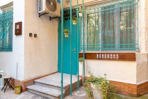 Wehost Liberty Square Apartments