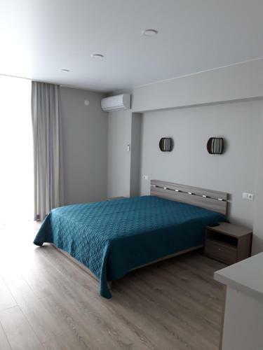 Green Line Apartment