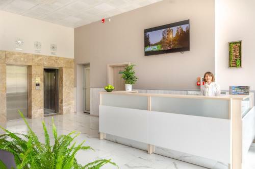 Green Line Apartment