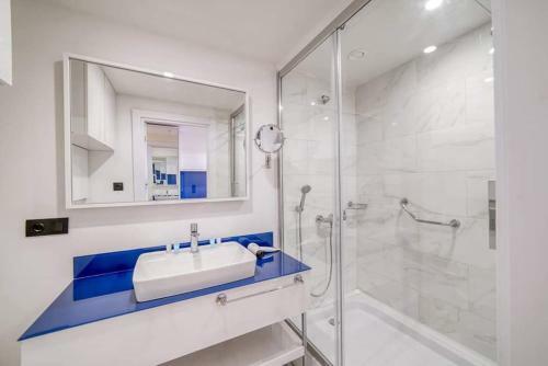 Hotel Orbi Twin Tower Seaside Apartament