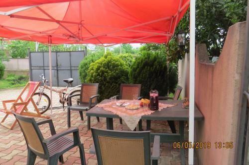 Hostal House Nika