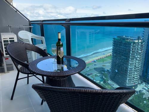 Beach Tower Iberia Apartments