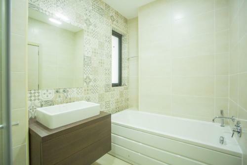 Accra Luxury Apartments @ Cantonments City