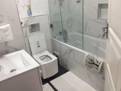 Apartamento White Horse Property