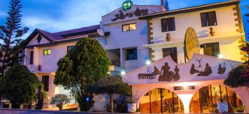 Hostal Room In Apartment - Hill View Hotel-mccathy Hills