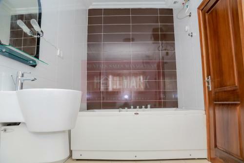 Apartamento Hallmark Home- Sakumono
