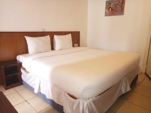 The Tulip By Ave Maria Hotel