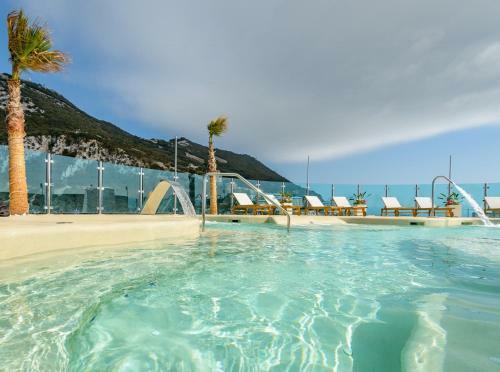 Apartamento Luxe Holiday Rentals