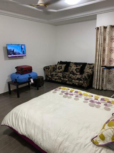 Cosy 3 Bedroom Holiday Apartment For Rent