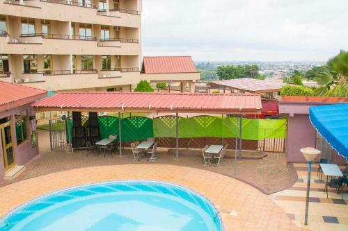Hostal Room In Apartment - Okubi Hotel Kumasi