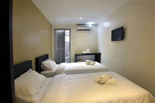 Swiss Cottage Hotel