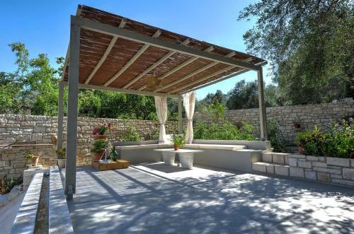 Villa Leonora House