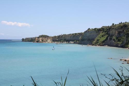 Tassos 3