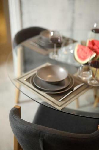 Legeo-luxurious Athenian Apartment