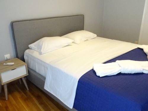 Superb Location Athenian Apartment