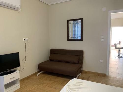Private Rooms In Spacious Flat Marousi
