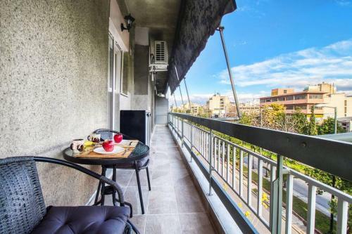 Gazi Apartment With Acropolis Views
