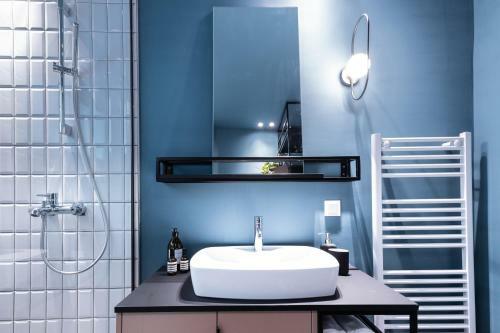 The H Experience Apartments Athens