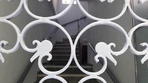 Marion-athenian Style Apartment